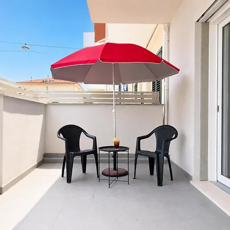 -2 Min Dal Mare- Corte Esclusiva, Ac, Wifi
