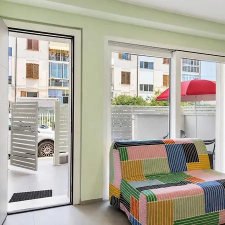 -2 Min Dal Mare- Corte Esclusiva, Ac, Wifi * Porto SantʼElpidio
