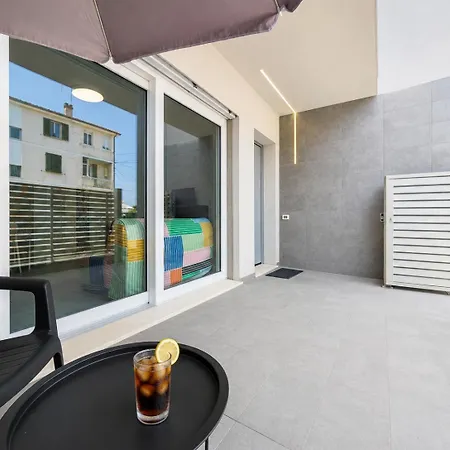 -2 Min Dal Mare- Corte Esclusiva, Ac, Wifi Apartamento Porto SantʼElpidio